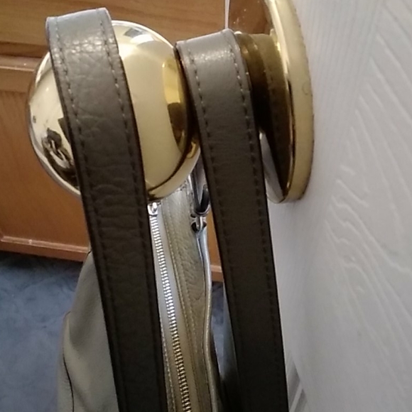 Coach Tote - Picture 7 of 9